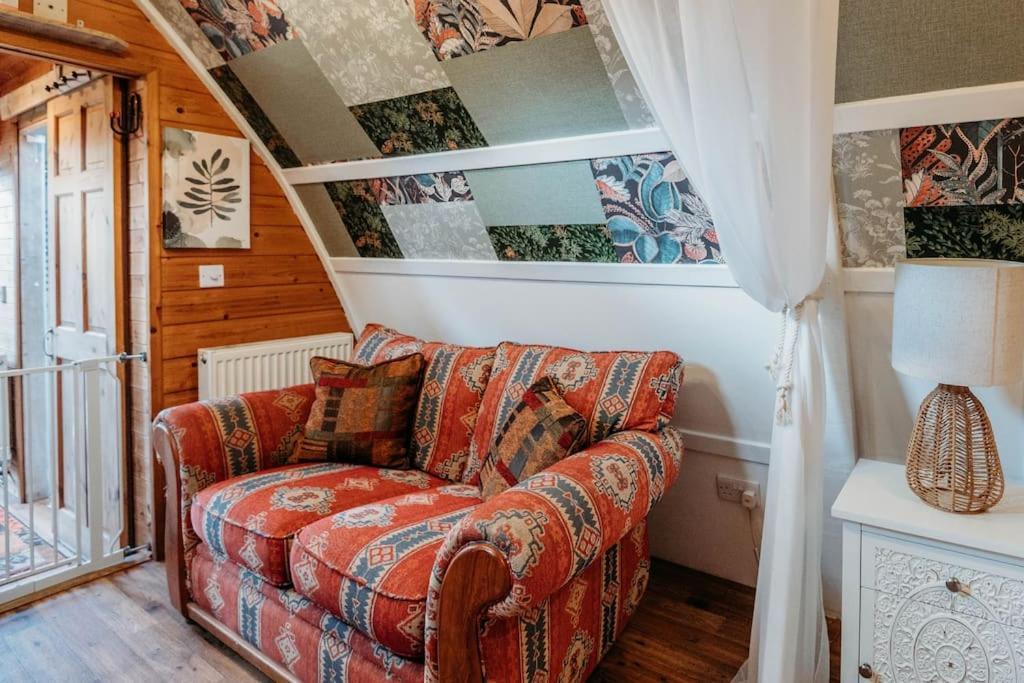 Robin Nest - Cosy Shepherd'S Hut Hideaway Callington Exterior photo